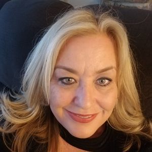 Meet your Posher, Theresa